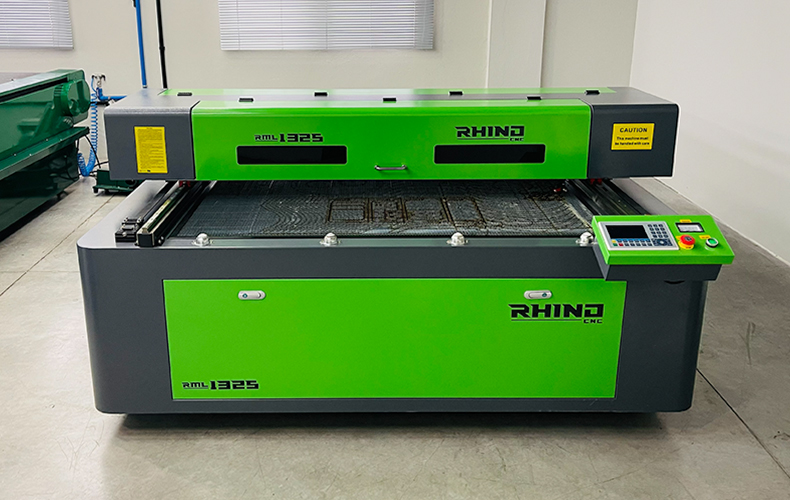 Laser CO2 para comunicação visual
